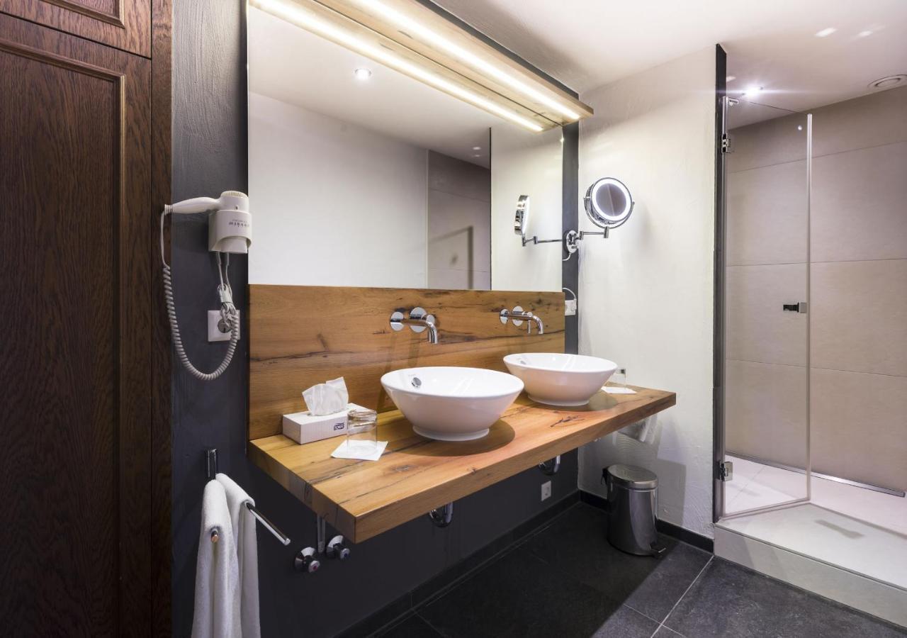 Hotel Ochsen Post Tiefenbronn Bagian luar foto